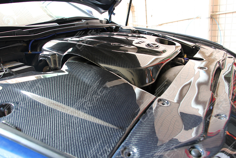 2006-2012 Lexus IS250/300/350 Engine Cover Carbon Fiber